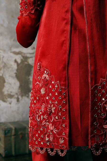 Dheeru Taneja Red Organza, Chanderi Kurta Round Jacket V-neck Embroidered And Pant Set at Aza Fashions Dheeru Taneja_Red Organza, Chanderi Kurta Round Jacket V-neck Embroidered And Pant Set _at_Aza_Fashions