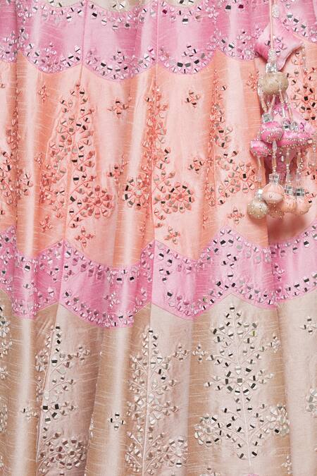 Vandana Sethi_White Dupion Silk Embroidery Sweetheart Neck Bridal Lehenga Set _at_Aza_Fashions