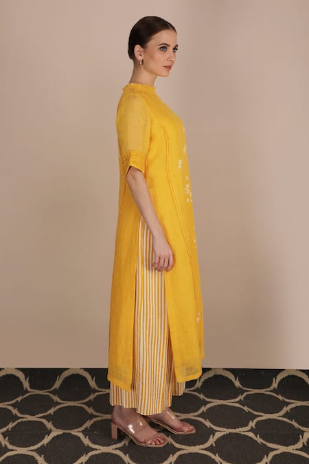 Arcvsh By Pallavi Singh_Yellow Linen Round Printed Tunic _Online_at_Aza_Fashions