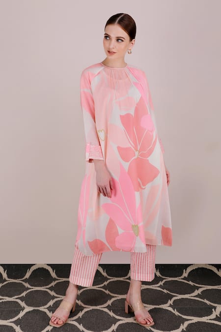 Arcvsh By Pallavi Singh Pink Chanderi Round Floral Print Tunic 