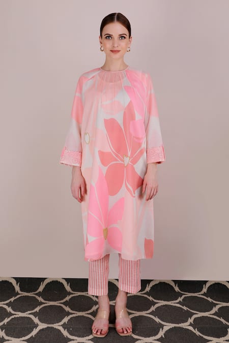 Arcvsh By Pallavi Singh_Pink Chanderi Round Floral Print Tunic _Online_at_Aza_Fashions