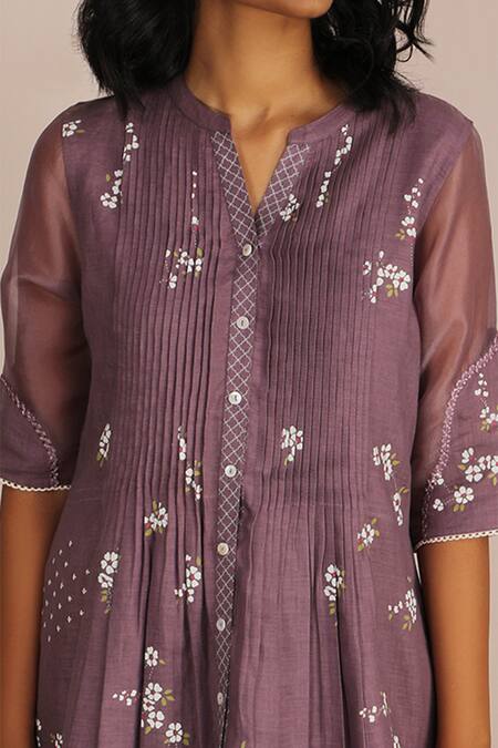 Arcvsh By Pallavi Singh Purple Organza, Linen Mandarin Collar Embroidered Dress at Aza Fashions Arcvsh By Pallavi Singh_Purple Organza, Linen Mandarin Collar Embroidered Dress _at_Aza_Fashions