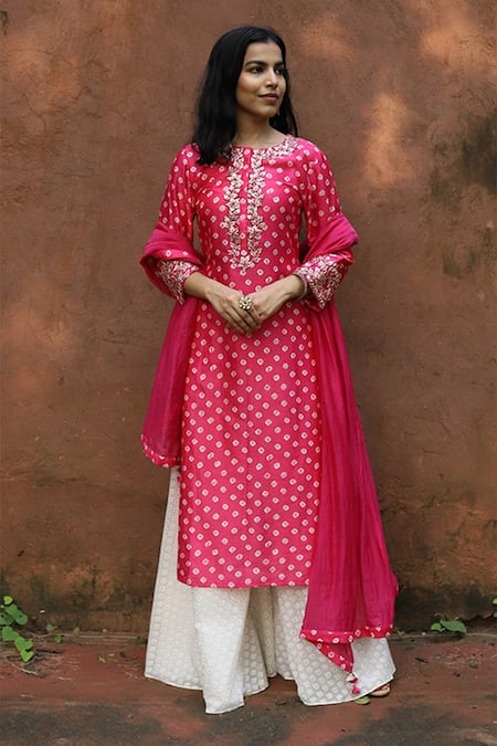 Buy Jaipur Kurti Women Pink & Golden Self Checked Yarn Dyed Straight Kurta  - Kurtas for Women 11394296 | Myntra