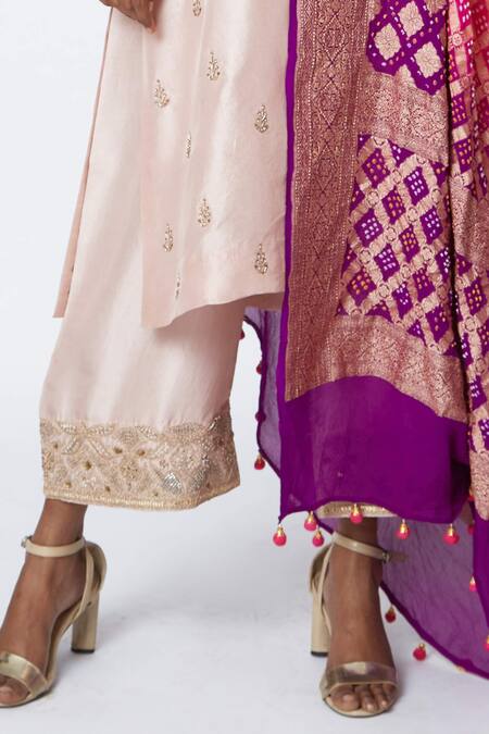 Buy_Romaa_Pink Mulmul Embroidery Round Kurta Set  _Online_at_Aza_Fashions