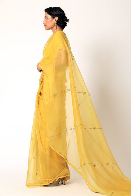 Romaa_Yellow Saree Organza Blouse Chiffon Embroidery Round With  _Online_at_Aza_Fashions