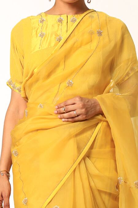 Buy_Romaa_Yellow Saree Organza Blouse Chiffon Embroidery Round With  _Online_at_Aza_Fashions