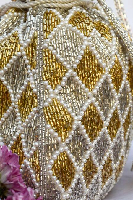 Eena White Embroidery, Beads, Rhinestones Rabia Velvet Potli Bag Online at Aza Fashions Eena_White Embroidery, Beads, Rhinestones Rabia Velvet Potli Bag _Online_at_Aza_Fashions