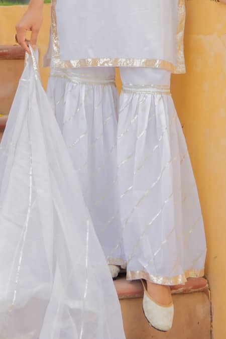 Maison Shefali_White Cotton Dupatta Kota Doria Round Embroidered Kurta And Sharara Set _at_Aza_Fashions