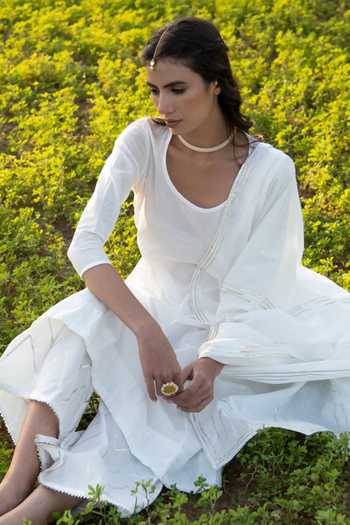 Buy_Maison Shefali_White Cotton Round Crushed Kurta Set _Online_at_Aza_Fashions