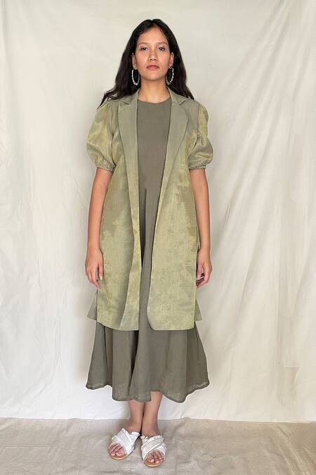 Buy Chambray & CO. Green Chanderi Tissue, Vegan Silk Open Jacket Online at Aza Fashions Buy_Chambray & CO._Green Chanderi Tissue, Vegan Silk Open Jacket _Online_at_Aza_Fashions