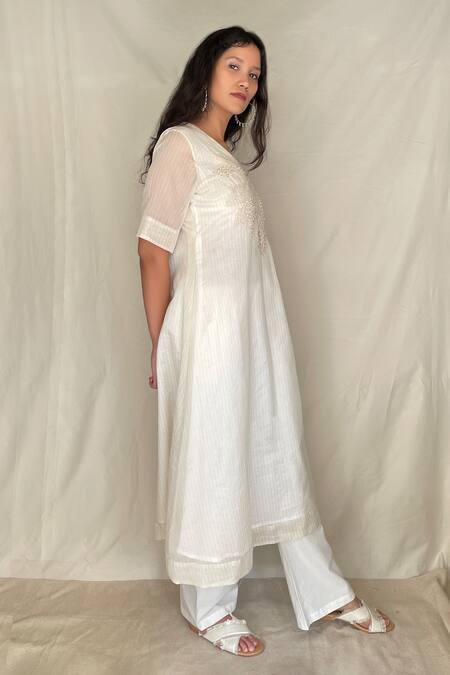 Chambray & CO. White Chanderi Tissue, Vegan Silk V Neck Embroidered Tunic With Pants Online at Aza Fashions Chambray & CO._White Chanderi Tissue, Vegan Silk V Neck Embroidered Tunic With Pants _Online_at_Aza_Fashions