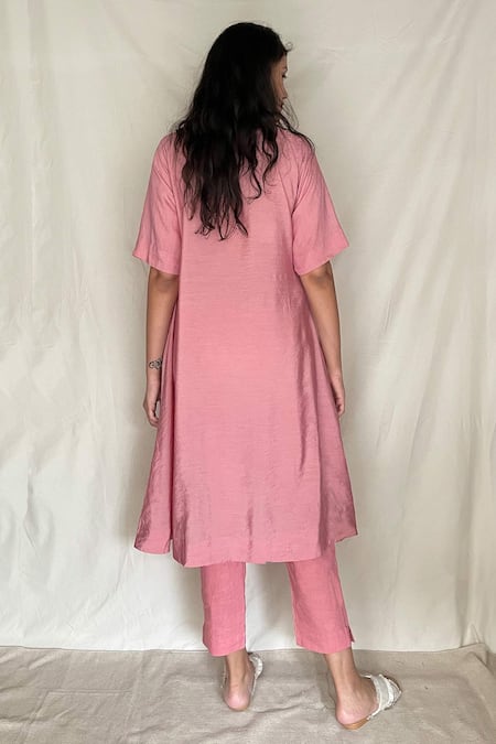 Shop Chambray & CO. Pink Handwoven Cotton With Zari Checks, Vegan Silk V Embroidered Tunic Pants at Aza Fashions Shop_Chambray & CO._Pink Handwoven Cotton With Zari Checks, Vegan Silk V Embroidered Tunic Pants _at_Aza_Fashions