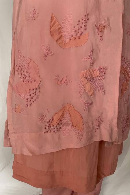 Chambray & CO. Pink Chanderi Tissue, Vegan Silk Tunic V-neckjacket Embroidered With Jacket at Aza Fashions Chambray & CO._Pink Chanderi Tissue, Vegan Silk Tunic V-neckjacket Embroidered With Jacket _at_Aza_Fashions