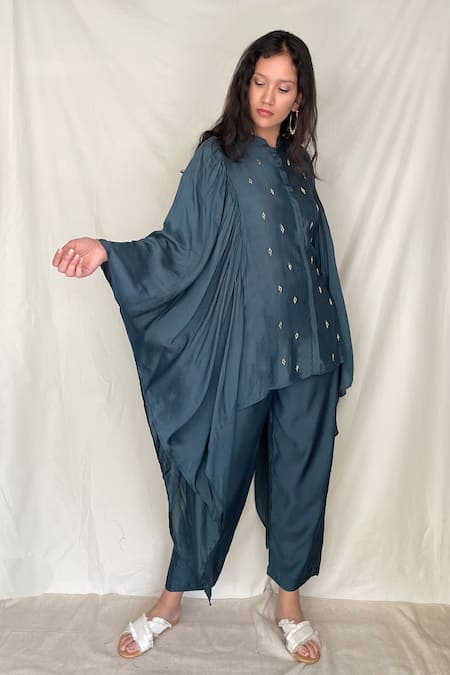 Chambray & CO. Blue Chanderi Tissue, Vegan Silk Mandarin Collar Embroidered Kaftan Tunic Online at Aza Fashions Chambray & CO._Blue Chanderi Tissue, Vegan Silk Mandarin Collar Embroidered Kaftan Tunic _Online_at_Aza_Fashions