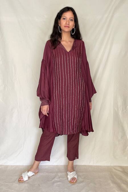 Buy Chambray & CO. Maroon Chanderi Tissue, Vegan Silk V Neck Embroidered Asymmetric Tunic Online at Aza Fashions Buy_Chambray & CO._Maroon Chanderi Tissue, Vegan Silk V Neck Embroidered Asymmetric Tunic_Online_at_Aza_Fashions
