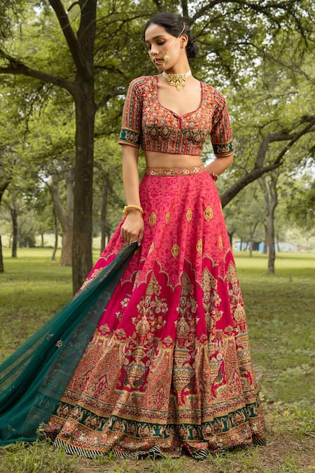 Red draped saree with an orchid blouse and green dupatta. | Lehenga blouse  designs, Designer blouse patterns, Blouse tops designs