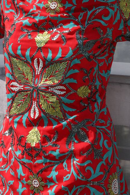 Pooja Rajgarhia Gupta_Red Georgette Kurta Round Cape Open Printed And Sharara Set _at_Aza_Fashions