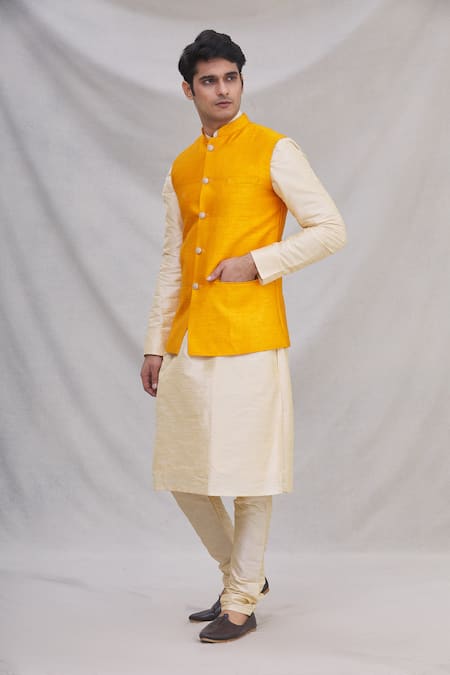 Arihant Rai Sinha Beige Silk Kurta Set With Bundi 