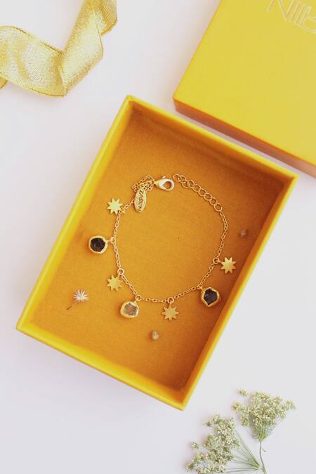 Zariin 22kt Stone Bracelet Online at Aza Fashions Zariin_22kt Stone Bracelet _Online_at_Aza_Fashions