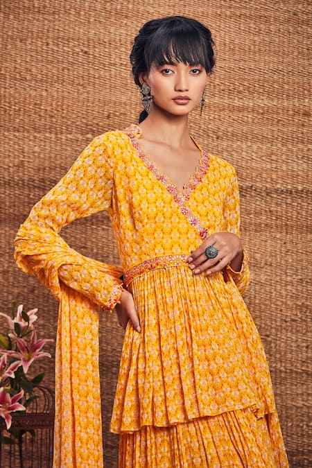 Buy_Aneesh Agarwaal_Yellow Georgette V Neck Peplum Kurta And Skirt Set _Online_at_Aza_Fashions