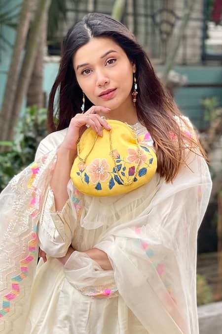 Anaya by Akruthi Embroidered Potli Bag 