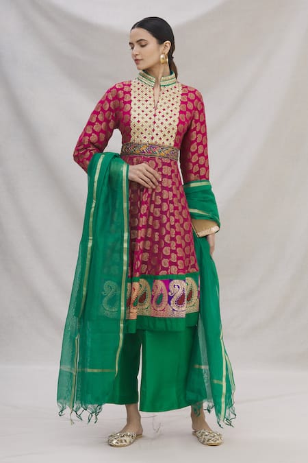 Kunwaraniritu Banarasi Anarkali Set 