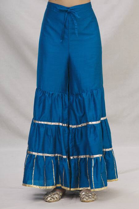 Shop_Kunwarani Ritu_Blue Chanderi Embroidery V Neck Kurta Set  _Online_at_Aza_Fashions