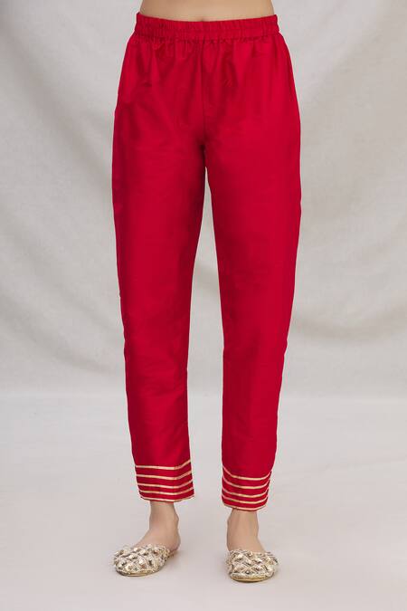 Shop Kunwarani Ritu Red Georgette Mandarin Collar Embroidered Kurta Set Online at Aza Fashions Shop_Kunwarani Ritu_Red Georgette Mandarin Collar Embroidered Kurta Set _Online_at_Aza_Fashions