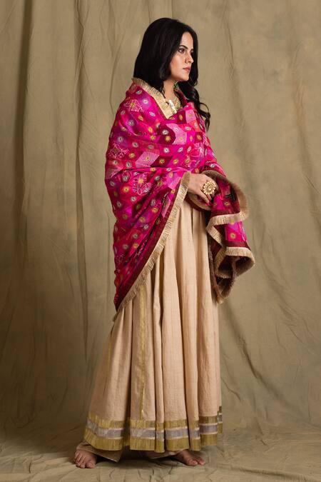 Priyanka Raajiv_Pink Silk, Cotton, Banarasi Dupatta _Online_at_Aza_Fashions