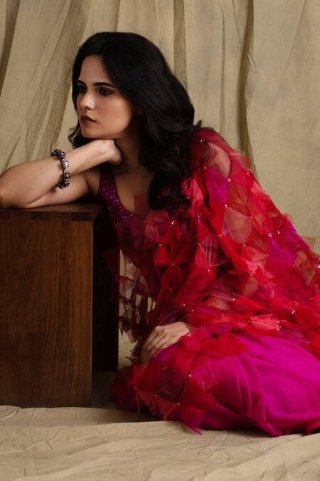 Buy_Priyanka Raajiv_Pink Silk Chiffon Saree _Online_at_Aza_Fashions