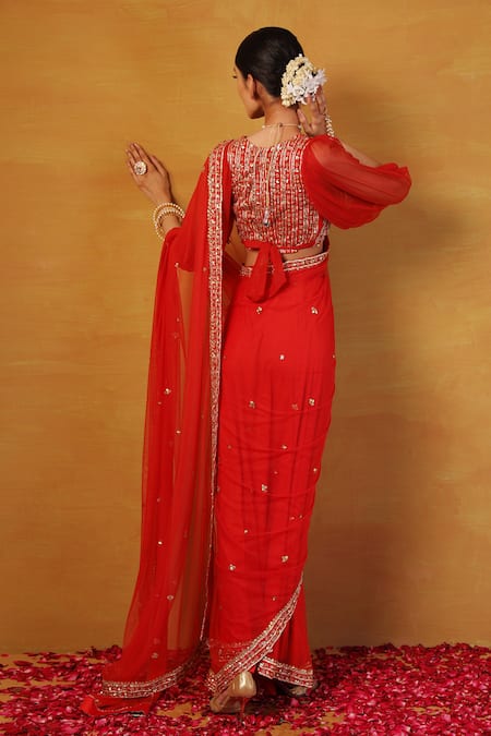 Esha Koul Embroidered Saree with Blouse 