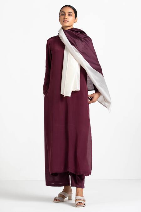 Buy_Three_White Chanderi Colorblock Scarf _Online_at_Aza_Fashions