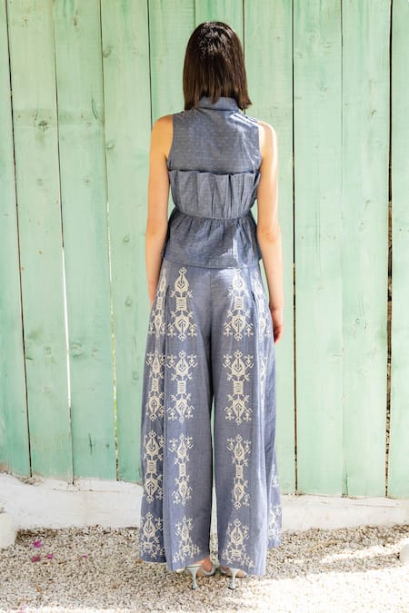 Light turquoise embroidered pants by D'ART STUDIO | The Secret Label