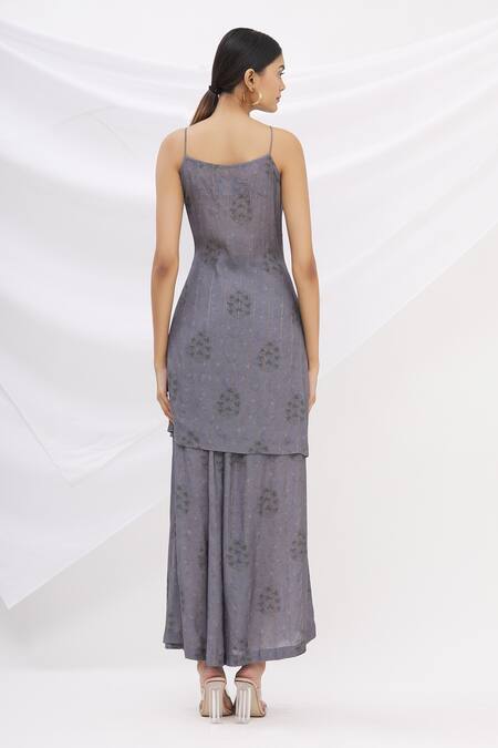 Buy 17:17 By Simmi Saboo Grey Cotton Silk Embroidery U Neck Printed Jacket And Kurta Set Online at Aza Fashions Buy_17:17 By Simmi Saboo_Grey Cotton Silk Embroidery U Neck Printed Jacket And Kurta Set _Online_at_Aza_Fashions