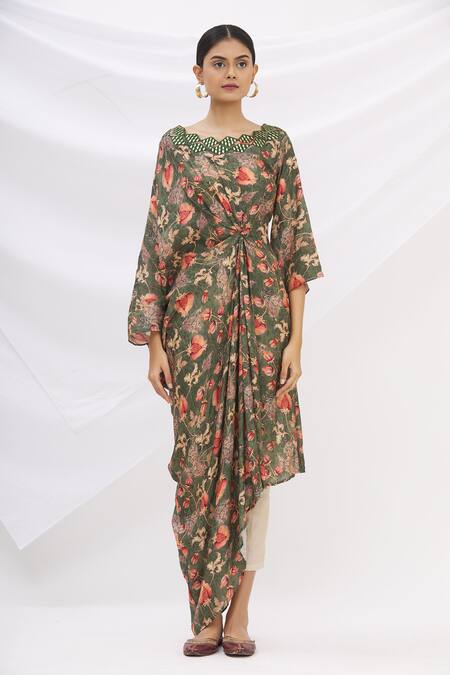 Shop 17:17 By Simmi Saboo Green Cotton Silk Embroidery Round Printed Knotted Kurta Online at Aza Fashions Shop_17:17 By Simmi Saboo_Green Cotton Silk Embroidery Round Printed Knotted Kurta _Online_at_Aza_Fashions