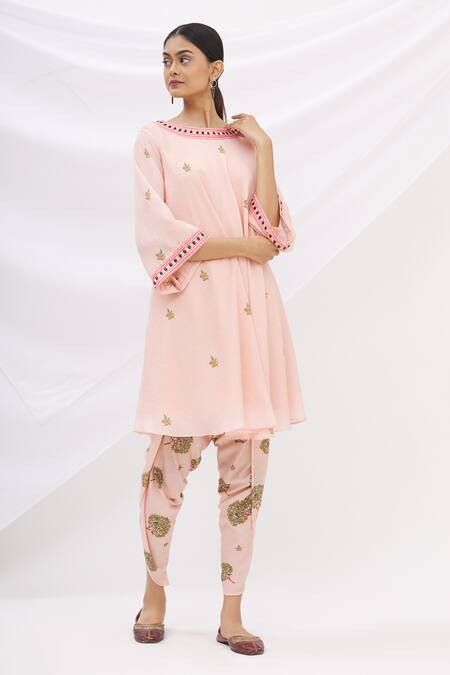 Buy 17:17 By Simmi Saboo Pink Chanderi Silk Embroidery Round Kurta And Dhoti Pant Set Online at Aza Fashions Buy_17:17 By Simmi Saboo_Pink Chanderi Silk Embroidery Round Kurta And Dhoti Pant Set _Online_at_Aza_Fashions
