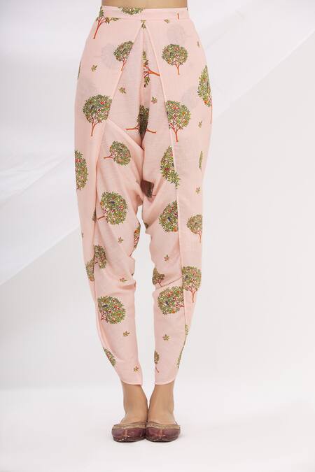 17:17 By Simmi Saboo Pink Chanderi Silk Embroidery Round Kurta And Dhoti Pant Set at Aza Fashions 17:17 By Simmi Saboo_Pink Chanderi Silk Embroidery Round Kurta And Dhoti Pant Set _at_Aza_Fashions