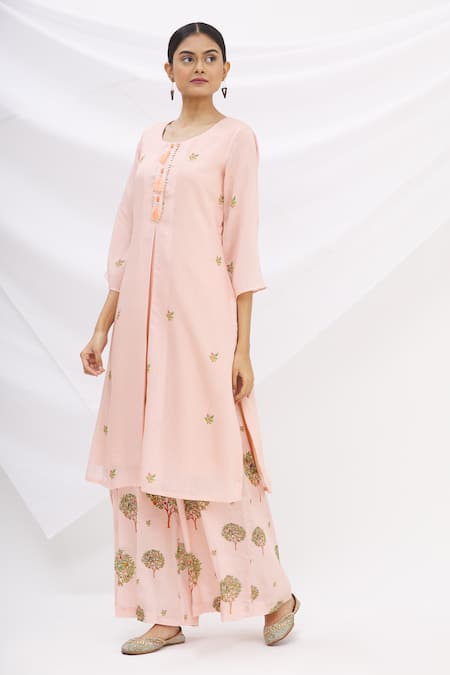 17:17 By Simmi Saboo Pink Chanderi Silk Embroidery Round Kurta And Pant Set 