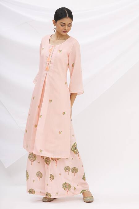 Buy 17:17 By Simmi Saboo Pink Chanderi Silk Embroidery Round Kurta And Pant Set Online at Aza Fashions Buy_17:17 By Simmi Saboo_Pink Chanderi Silk Embroidery Round Kurta And Pant Set _Online_at_Aza_Fashions