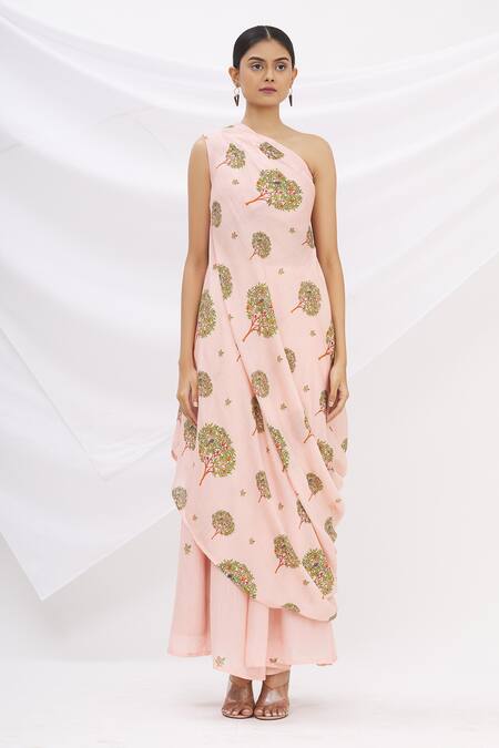 17:17 By Simmi Saboo Pink Chanderi Silk Embroidery Asymmetric Tunic And Pant Set Online at Aza Fashions 17:17 By Simmi Saboo_Pink Chanderi Silk Embroidery Asymmetric Tunic And Pant Set _Online_at_Aza_Fashions