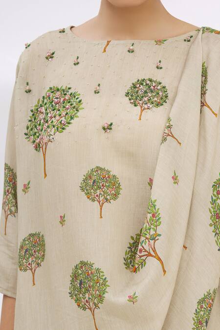 Shop 17:17 By Simmi Saboo Beige Chanderi Silk Embroidery Round Kurta And Dhoti Pant Set Online at Aza Fashions Shop_17:17 By Simmi Saboo_Beige Chanderi Silk Embroidery Round Kurta And Dhoti Pant Set _Online_at_Aza_Fashions