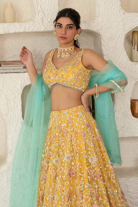 Buy_Mani Bhatia_Yellow Organza, Net, Crepe, Satin Leaf Neck Embroidered Bridal Lehenga Set _Online_at_Aza_Fashions