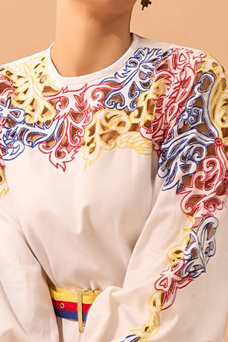 Vidhi Wadhwani_White Cotton Round Cutwork Shift Dress _Online_at_Aza_Fashions