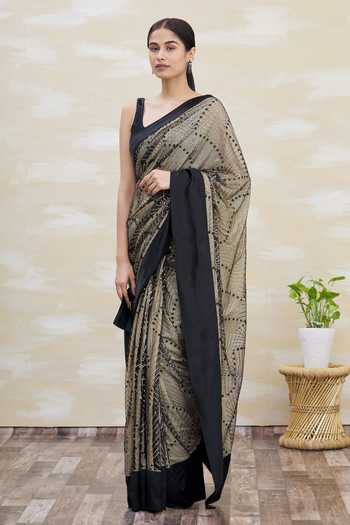 Kommal Sood Beige Georgette Sequins Embellished Saree Online at Aza Fashions Kommal Sood_Beige Georgette Sequins Embellished Saree _Online_at_Aza_Fashions