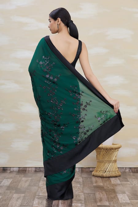 Kommal Sood Sequins Embellished Saree 