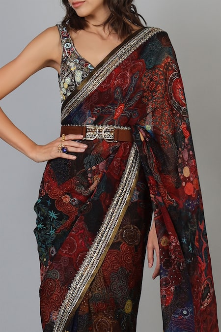 Geisha Designs Maroon Printed V Neck Embroidered Saree With Blouse at Aza Fashions Geisha Designs_Maroon Printed V Neck Embroidered Saree With Blouse _at_Aza_Fashions