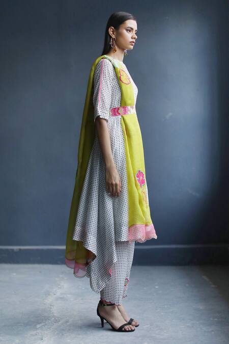 Rajiramniq Yellow Cotton Silk Embroidery Round Printed Kurta Set Online at Aza Fashions Rajiramniq_Yellow Cotton Silk Embroidery Round Printed Kurta Set _Online_at_Aza_Fashions
