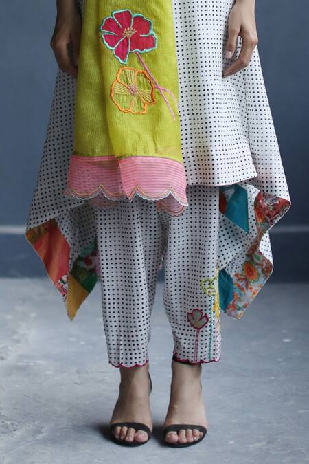 Rajiramniq Yellow Cotton Silk Embroidery Round Printed Kurta Set at Aza Fashions Rajiramniq_Yellow Cotton Silk Embroidery Round Printed Kurta Set _at_Aza_Fashions