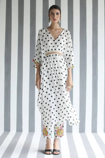 Buy_Rajiramniq_White Cotton Silk Embroidery V Neck Printed Kurta And Pant Set _Online_at_Aza_Fashions