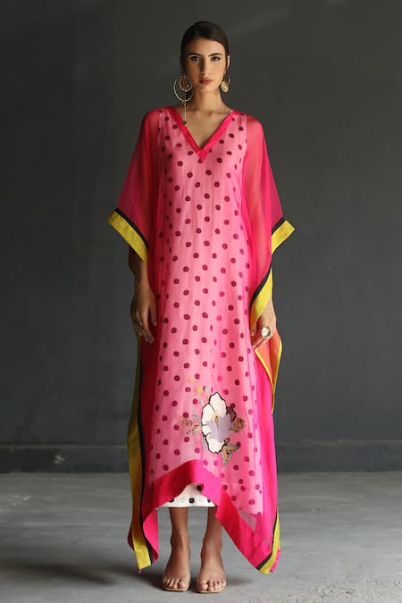 Buy Rajiramniq Pink Cotton , Organza V Neck Kaftan Online at Aza Fashions Buy_Rajiramniq_Pink Cotton , Organza V Neck Kaftan _Online_at_Aza_Fashions